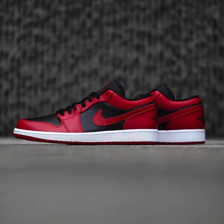 国内7月1日発売予定】ナイキ エアジョーダン 1 ロー バーシティ レッド