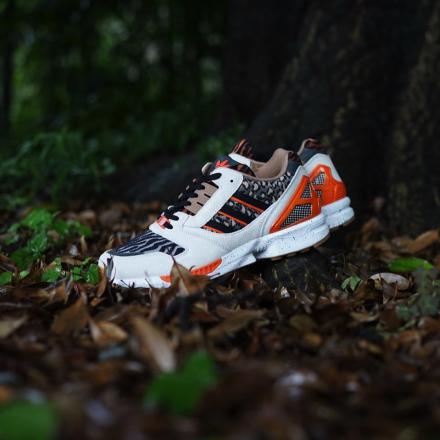 国内8月1日発売予定】アトモス × アディダス オリジナルス ZX 8000