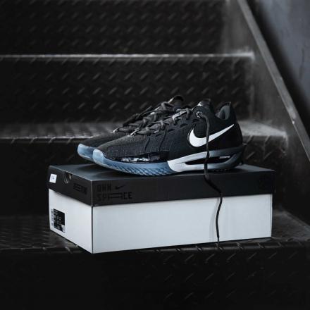 国内10月1日/15日発売開始】ナイキ G.T カット 3 EP ブラック/ホワイト