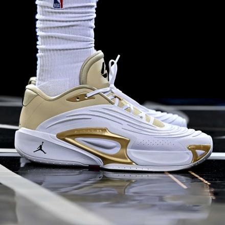 国内10月14日発売予定】 ナイキ ジョーダン ルカ 3 SE PF 