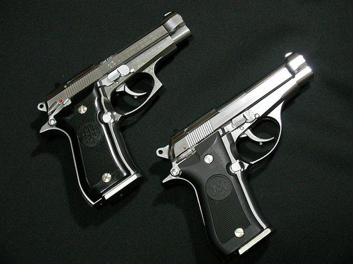 ベレッタ M84FS 優美なデザインと鋭い撃ち味に魅力 - GUN道場 MAXIさん