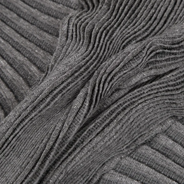 イッセイミヤケISSEY MIYAKE 3Dスチームストレッチスパイラルプリーツ