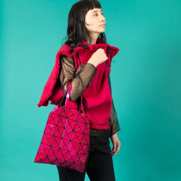 バオバオ イッセイミヤケ BAO BAO ISSEY MIYAKE 6×6ルーセントトート