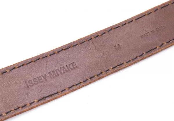 イッセイミヤケISSEY MIYAKE エンボスレザーベルト 茶 (K-134642)