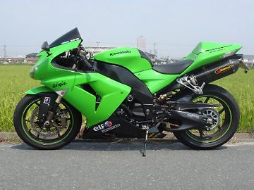 SHINさんの愛車KAWASAKI ZX-10R 2006年式 Myバイク｜ウェビック