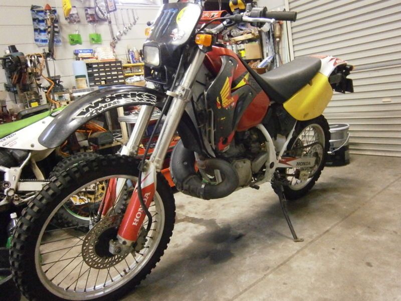 HONDA CRM 250 AR シュラウド