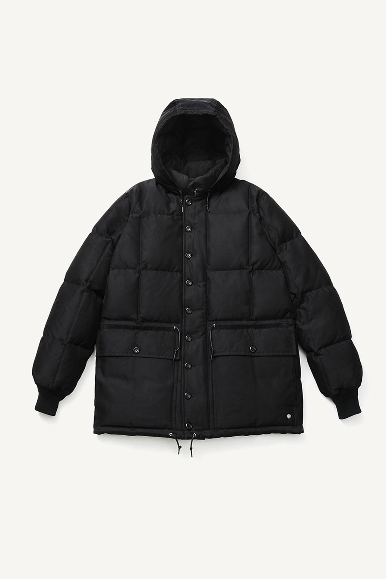 Gallery】大人のダウン｜エディ・バウアーの歴史的名品が、シルク混の