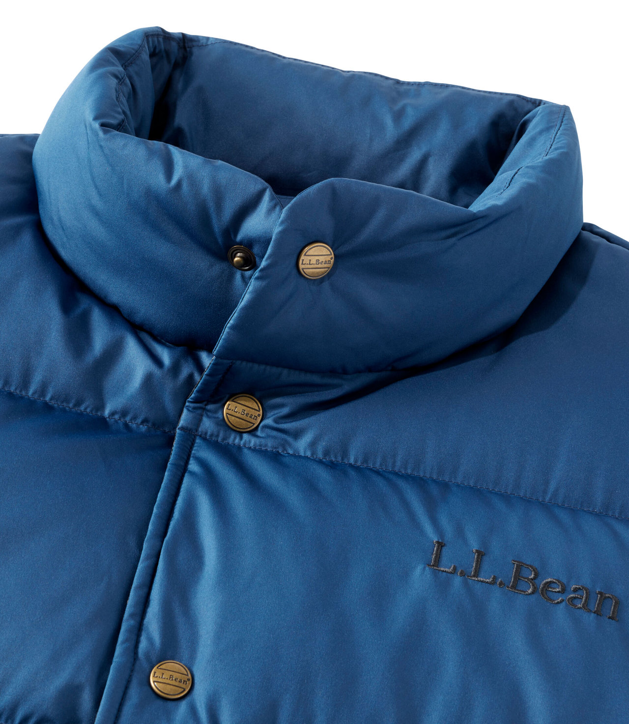 差がつくエル・エル・ビーン】水濡れにも強いハイテクダウンを採用した