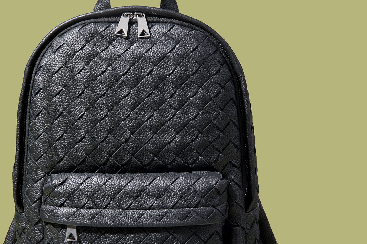 ボッテガ・ヴェネタ】イントレチャートの財布にバックパック