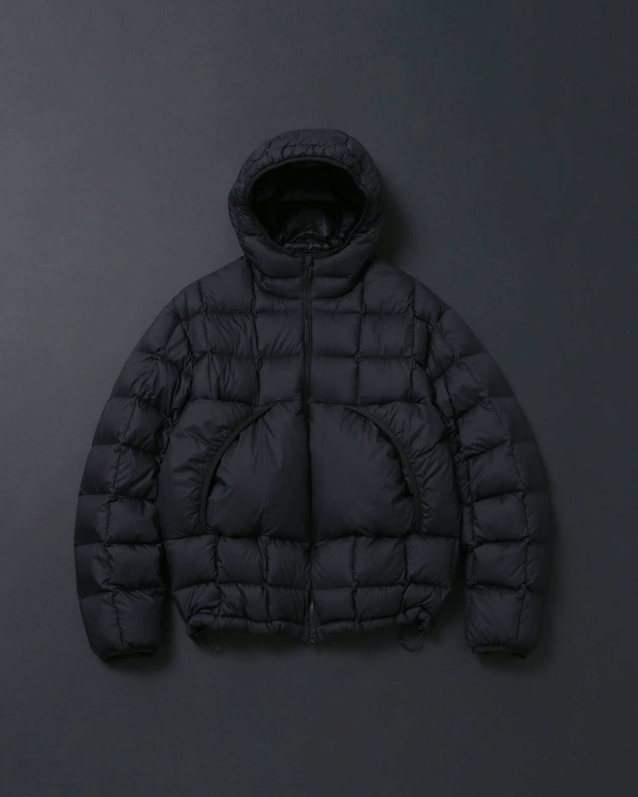 2024年最新】この冬買うべき黒ダウン18選。ブルックス ブラザーズ