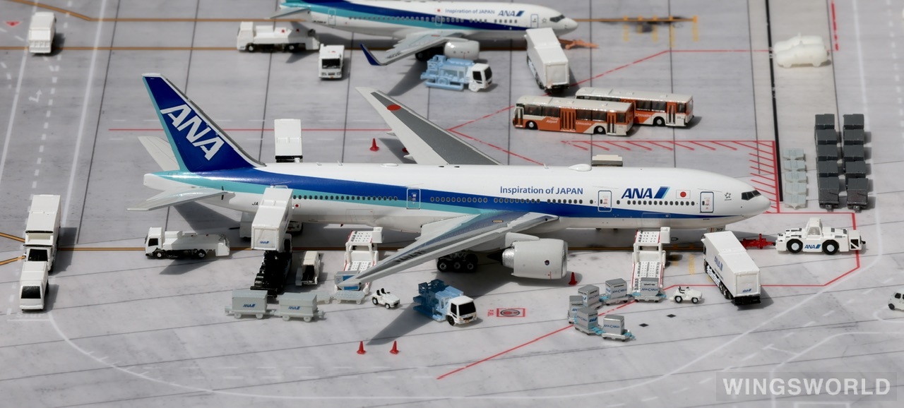 Phoenix 1:400 Boeing 777-200ER ANA 全日空PH04411 JA717A 的照片作者