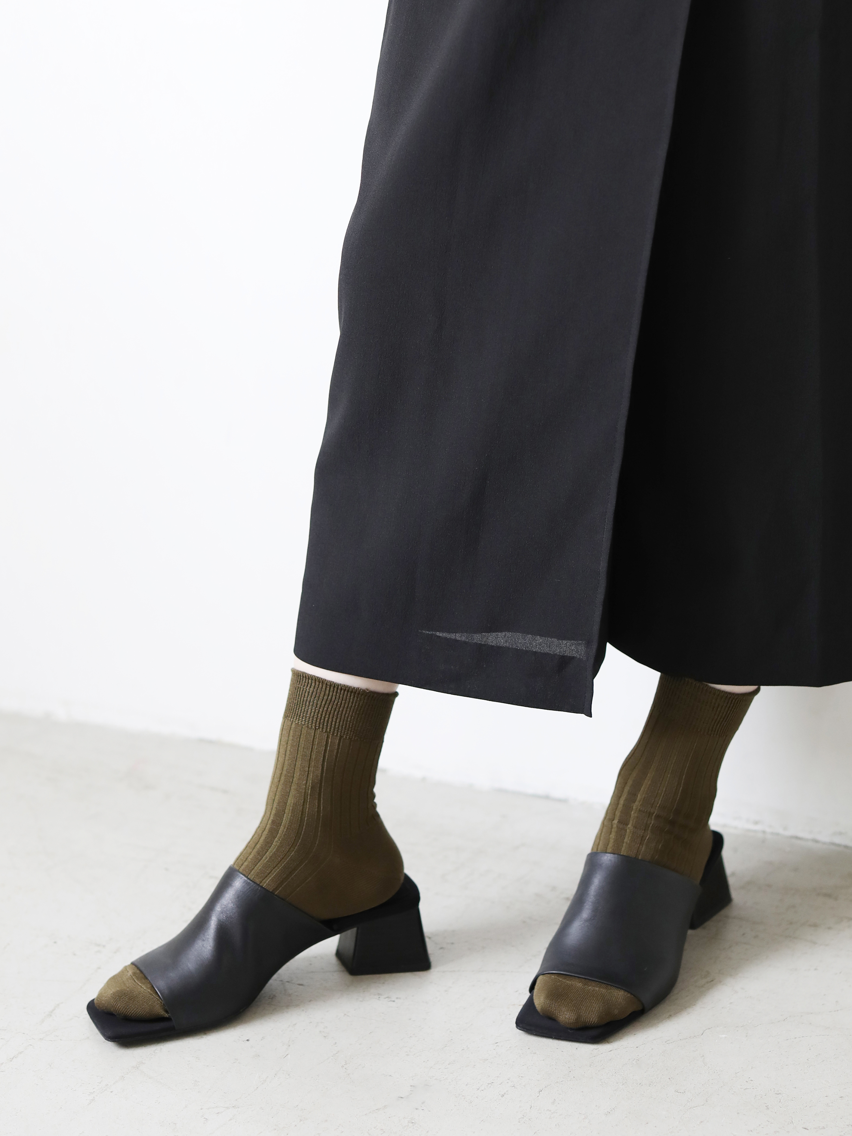 シルケット5×2リブショートソックス ( 021131990 ) | 靴下屋公式通販