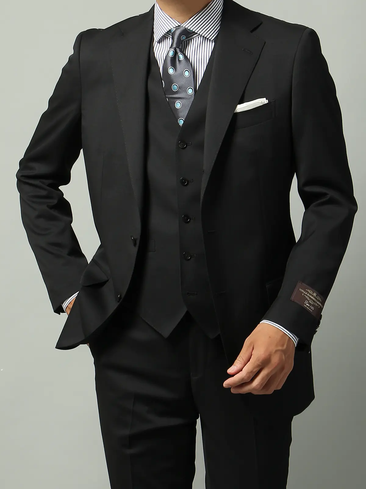 スーツ／スリーピース／3つボタン／CANONICO／PRUNELLE／無地／TR24