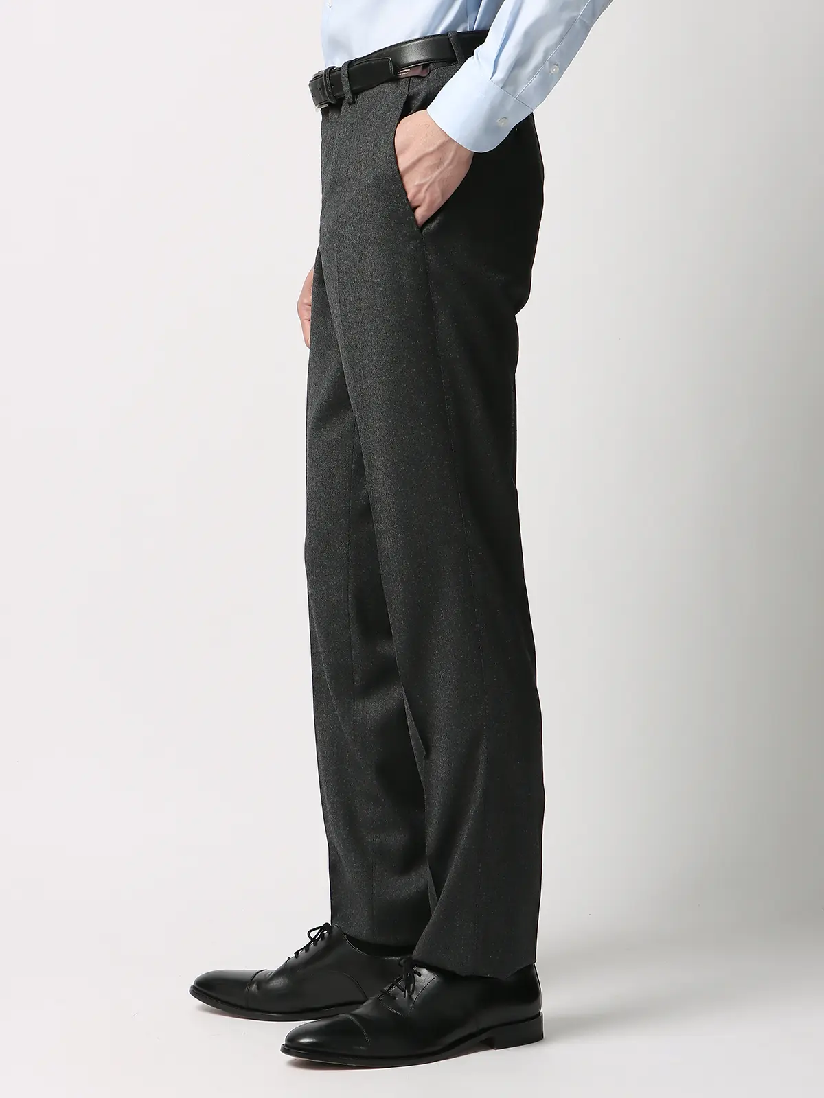 WEB限定／テーパードパンツ／CANONICO／ウールフランネル／無地／IN05