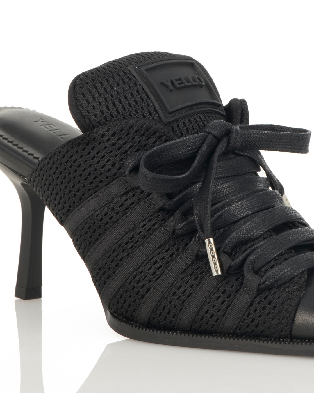 YELLO ブラック ミュール YELLO / TOKYO BLACK DOUBLE SNEAKER SHORT