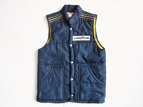 沖縄古着屋CYCLONE サイクロン