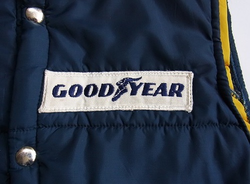 沖縄古着屋CYCLONE サイクロン