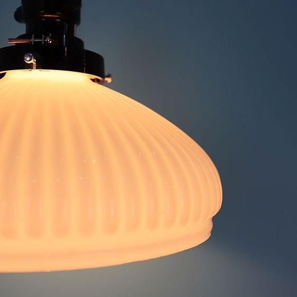 大正・昭和 電笠 電傘 ランプシェード 乳白 照明 レトロガラス 和電笠
