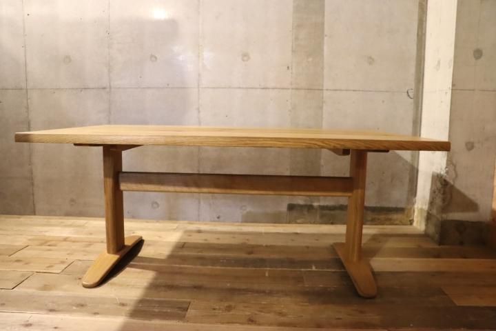 飛騨高山の家具メーカー キツツキマークの飛騨産業(HIDA)。森のことば