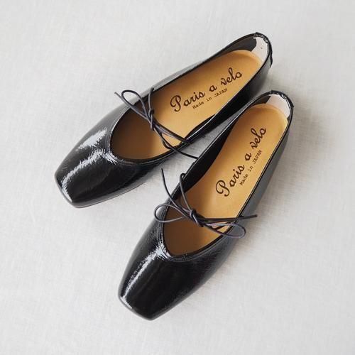 paris a velo | シュリンクレザー スクエアトゥシューズ - Daja