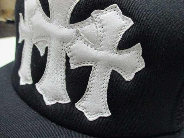 CHROME HEARTSクロムハーツクロスレザートラッカーキャップblack/white