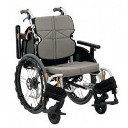 自走用低床車椅子NEXT－50B 背折れ式・肘掛け跳ね上げ・肘掛け