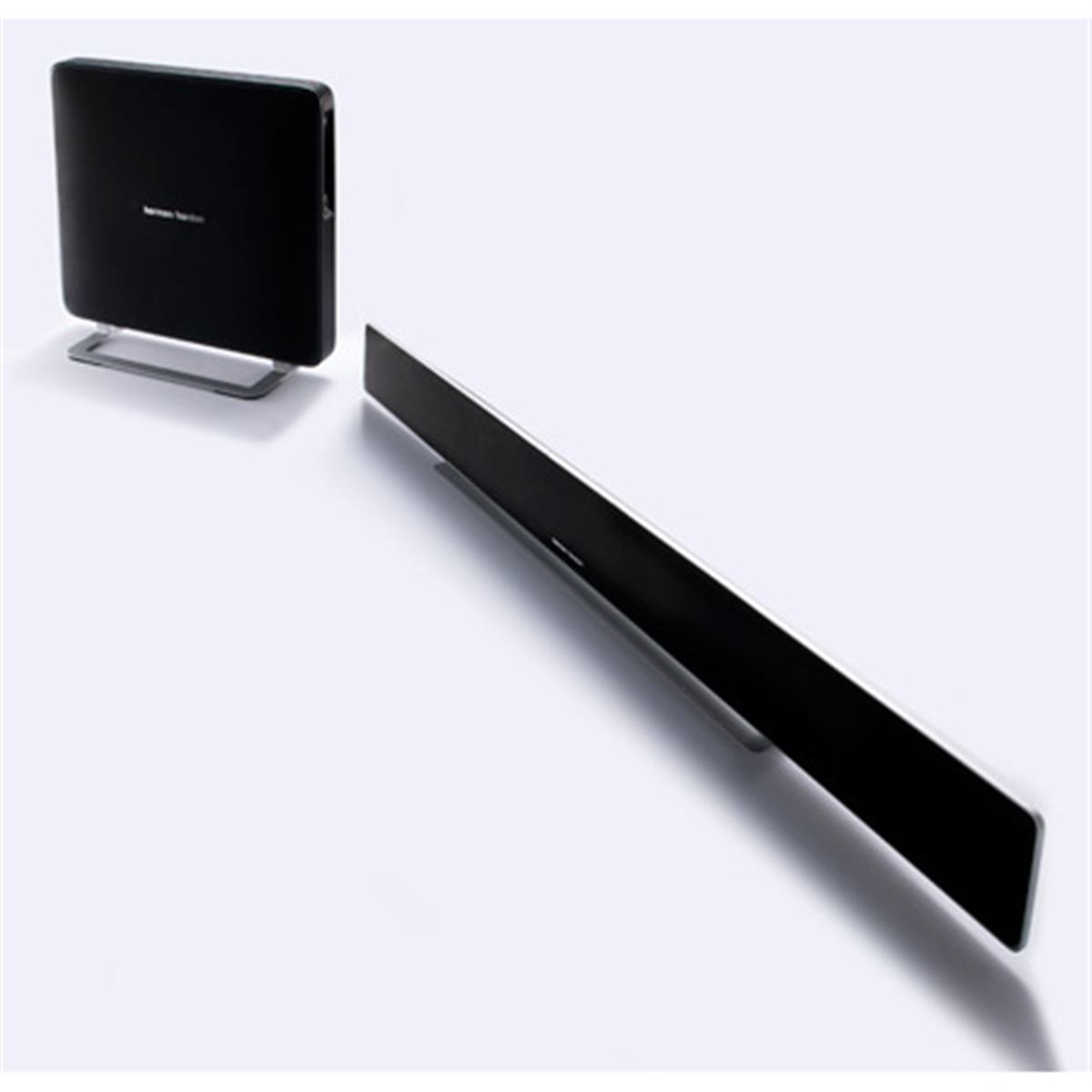 ハーマン、スリムサウンドバー＆ワイヤレスサブウーファー「SABRE SB35