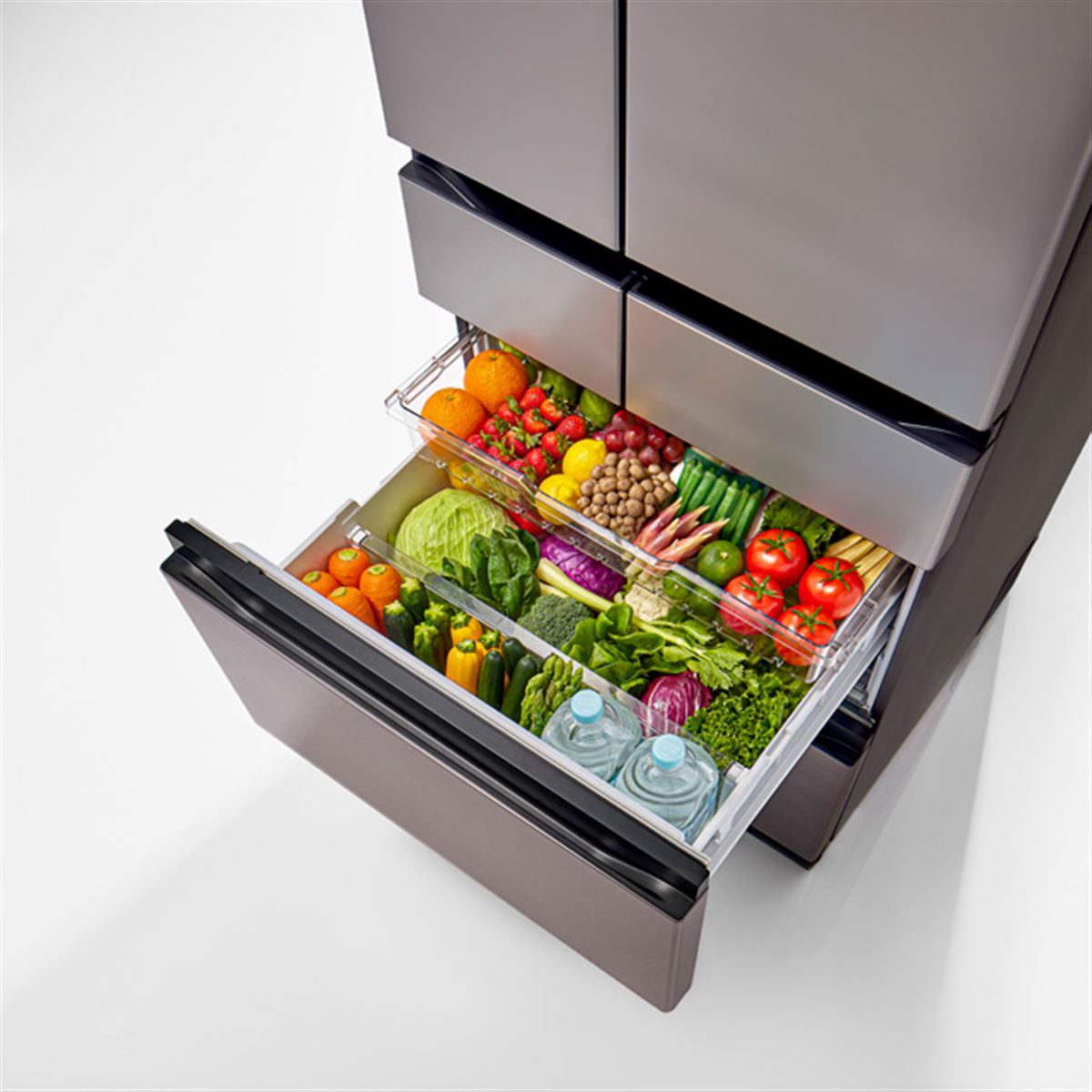日立、「まんなか野菜」レイアウトの大容量567/498L冷蔵庫を本日11/18