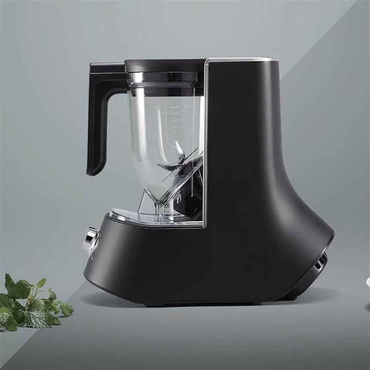 タイガー、斜め型45度を採用したミキサー「TIGER EDGE」を本日7月23日