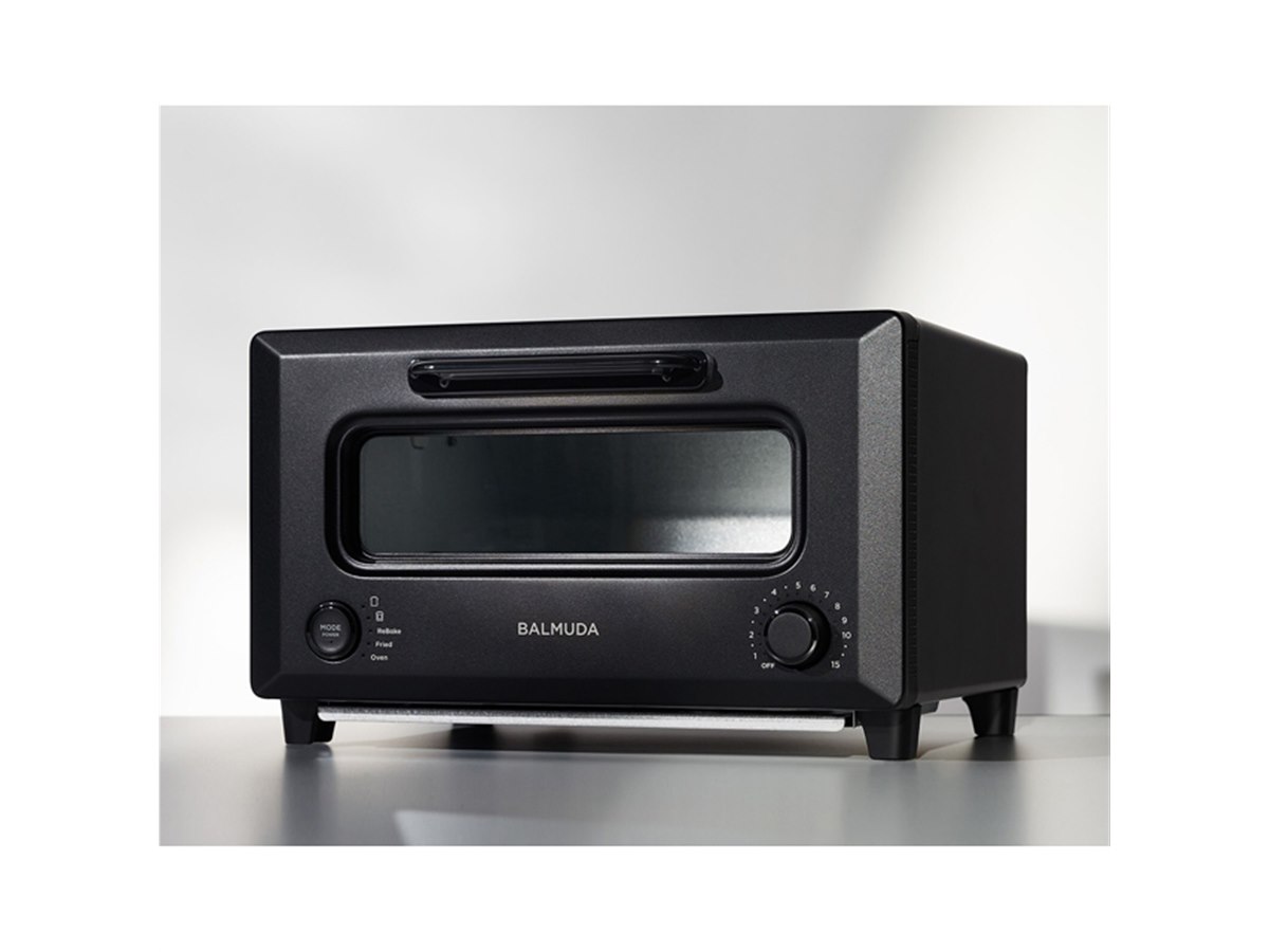 バルミューダ、買ったパンや揚げものをサクッとアツアツにする