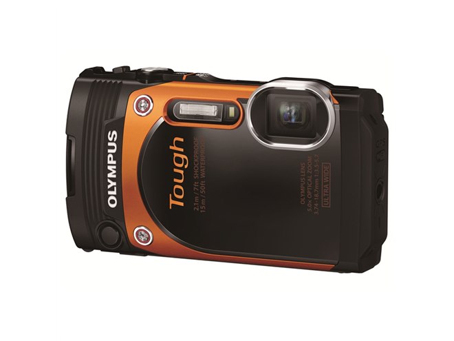 オリンパス、水深15m対応となったタフネスデジカメ「TG-860 Tough