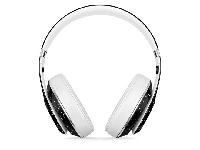 Beats、仏PIGALLEとコラボした限定版Bluetoothワイヤレスヘッドホン