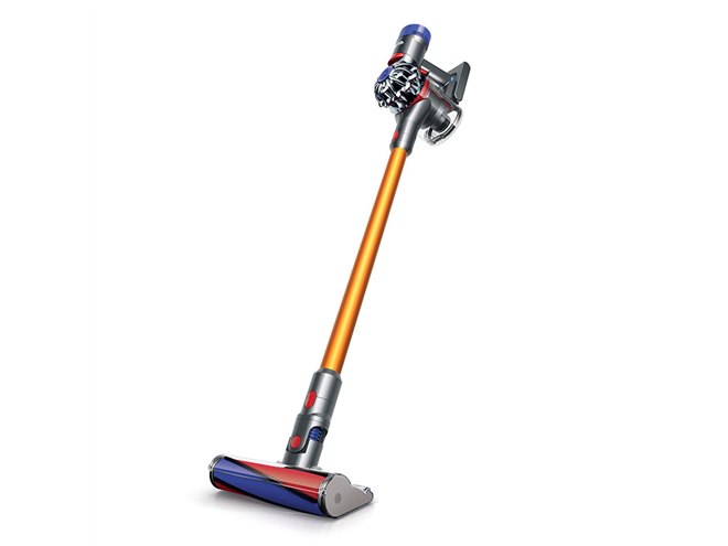 ダイソン、吸引力15％向上＆運転音50％低減したコードレス掃除機「V8