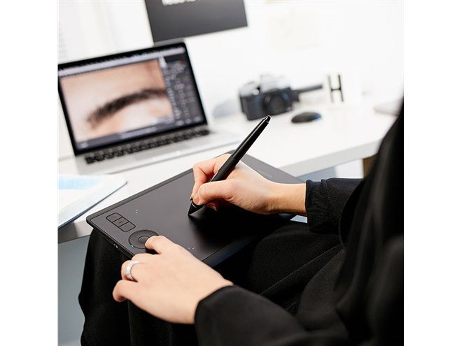 ワコムIntuos Pro プロフェッショナルペンタブレット Amazon.co.jp