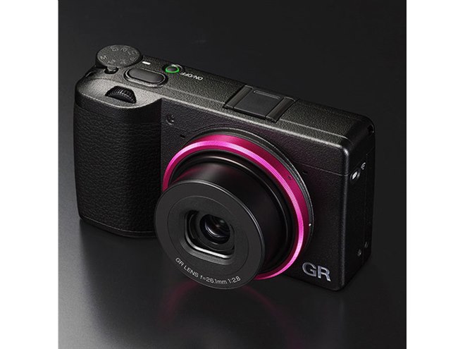 RICOH GR IIIx」購入で「オリジナル PURPLEリングキャップ」を先着で