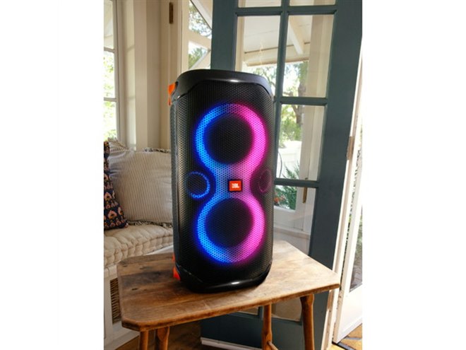 JBL、IPX4防滴対応の“パーティースピーカー”「JBL PartyBox 110