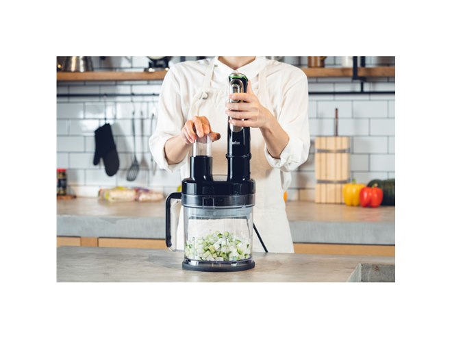 ブラウン、ハンドブレンダー最上位シリーズ「マルチクイック 9」を