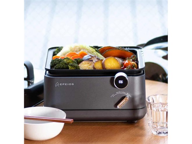 EPEIOS、焼く/煮る/蒸すの3役をこなす「マルチスチームホットプレート