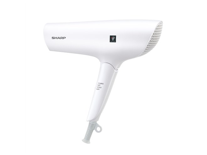 シャープ、子どもの髪をやさしく乾かすプラズマクラスタードライヤー