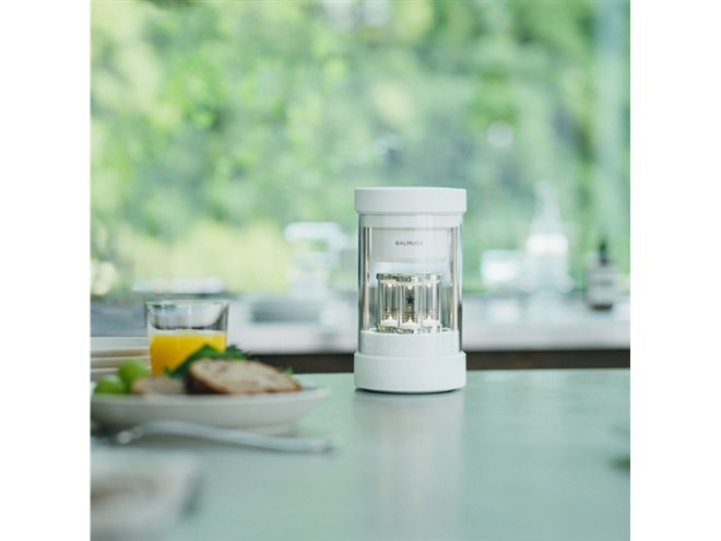 音楽に合わせて輝く”ワイヤレススピーカー「BALMUDA The Speaker」に新