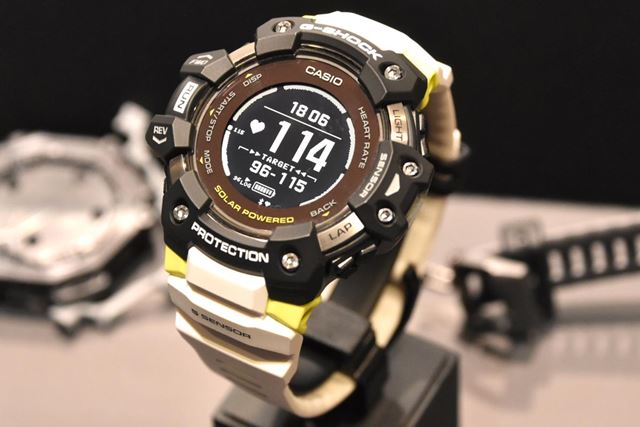 カシオ G-SHOCK ジー・スクワッド GBD-H1000-1A7JR 価格比較 - 価格.com