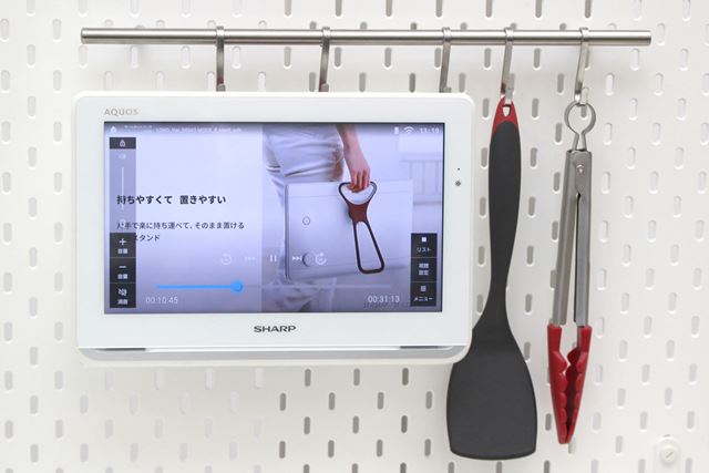 シャープ AQUOSポータブル 2T-C12AP-B [ブラック系] 価格比較 - 価格.com