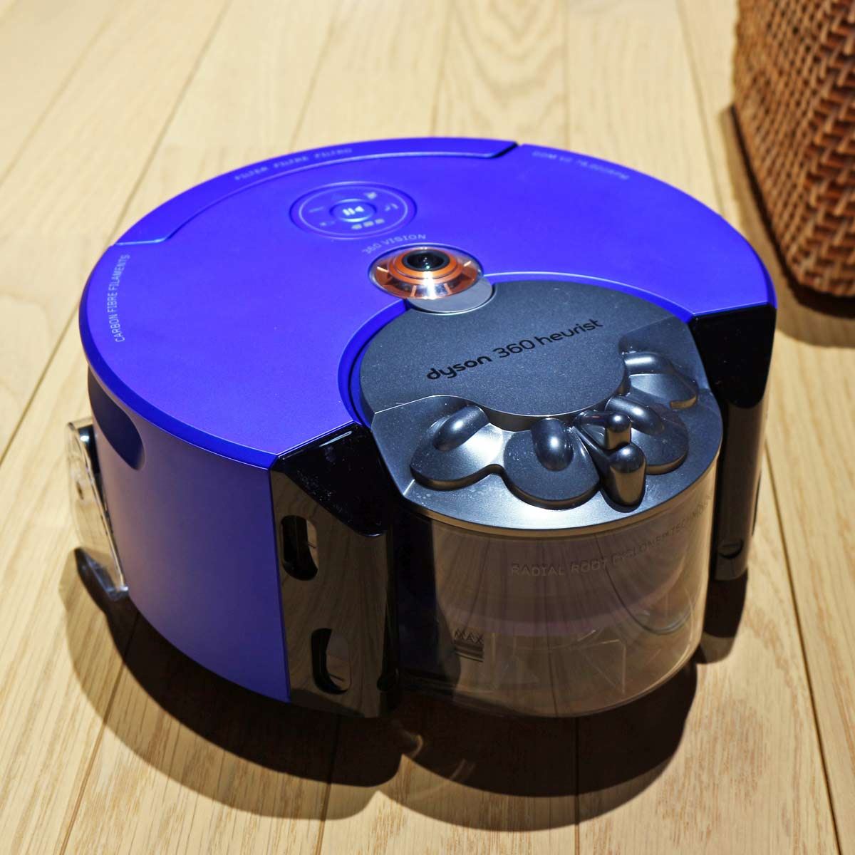 パワフルな吸引力がさらに20％UP！ ダイソンのロボット掃除機「Dyson