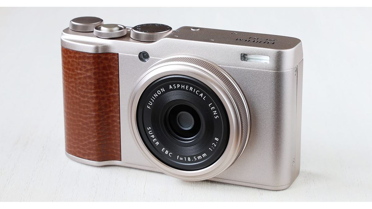 富士フイルム「XF10」のスナップシューターとしての実力をチェックした