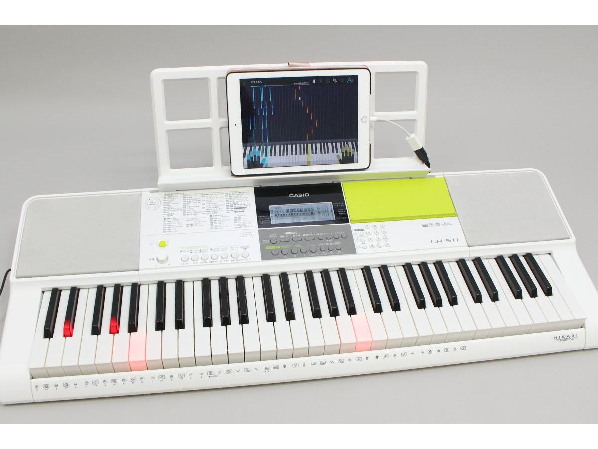 実は37年間進化してきた！ カシオ「鍵盤が光るキーボード」の楽しさ大