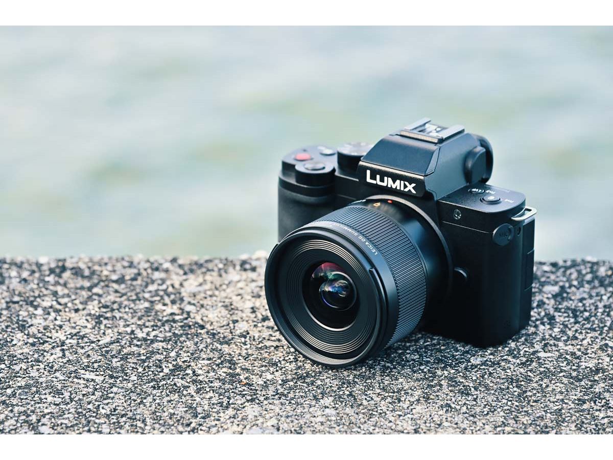 超広角レンズを生かす2つの撮影テクニックとは？ 小型の「LEICA DG