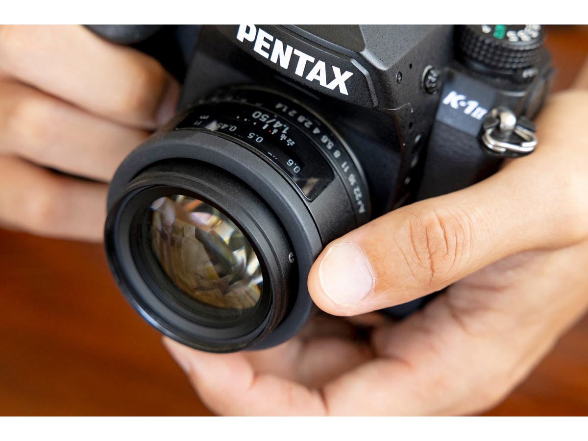 smc PENTAX-FA 50mm F1.4 Classic」で描く“虹色フレア”と夏の思い出