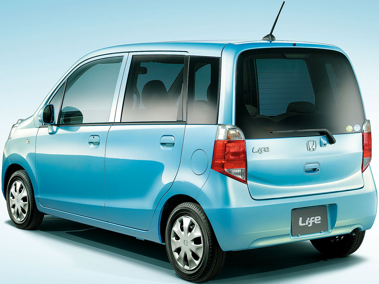 ホンダ ライフの価格・新型情報・グレード諸元 価格.com