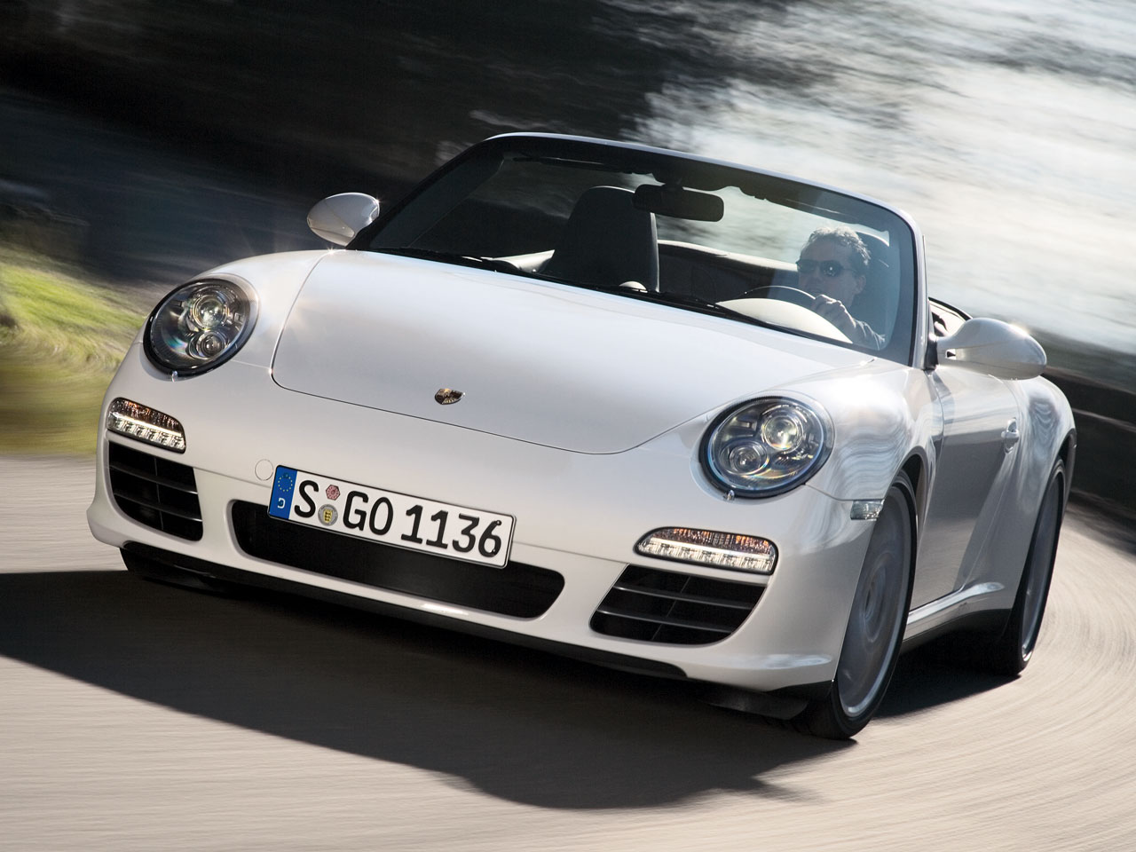 ポルシェ 911カレラ カブリオレ 2004年モデル カレラS カブリオレの