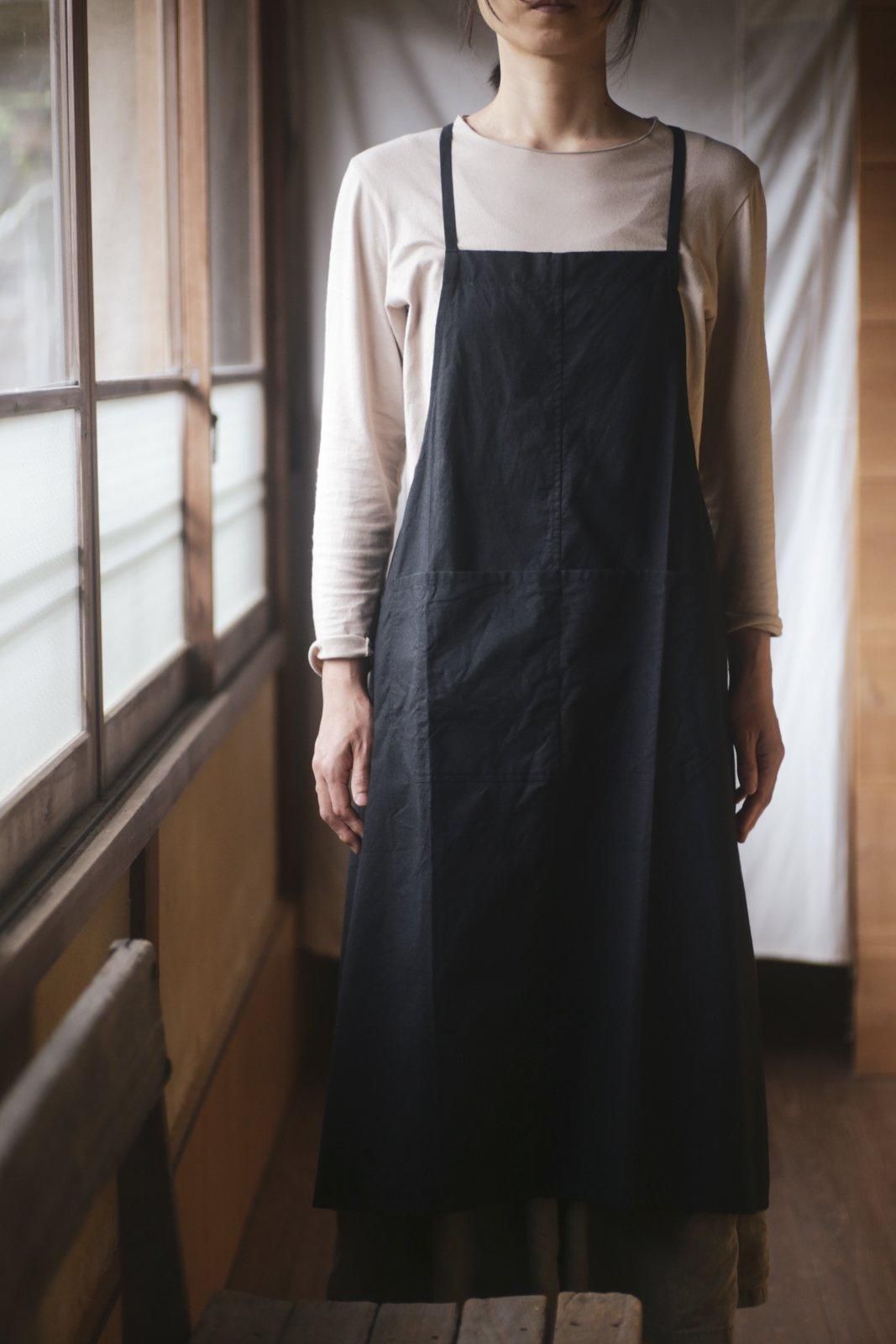 肩掛けエプロン/黒 - manufact jam 楓 OnlineStore
